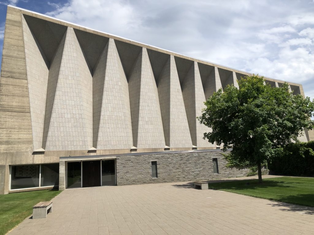 Welcome to the Beehive: St. John’s Abbey Church in Collegeville, MN ...